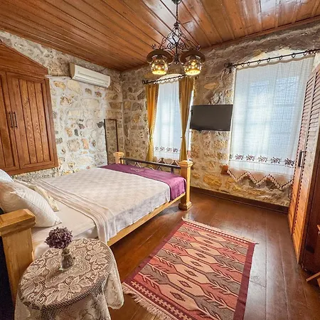 Olivia1845 Over 16 Years Old Guest house Ayvalik